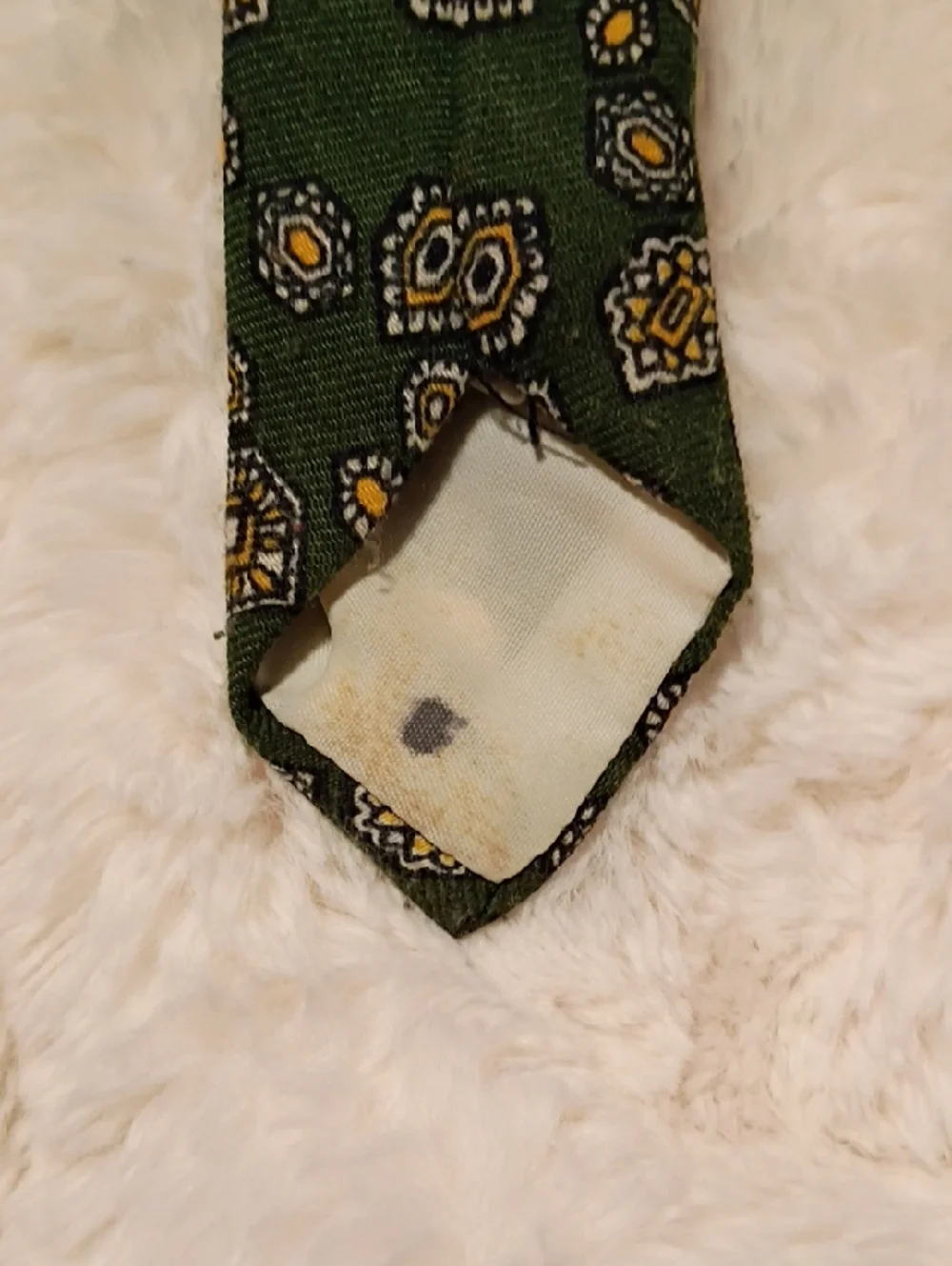 Vintage Royal Challenge By Wembley Necktie